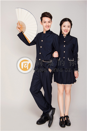 中學(xué)中國風(fēng)1.jpg 中學(xué)中國風(fēng)1.jpg