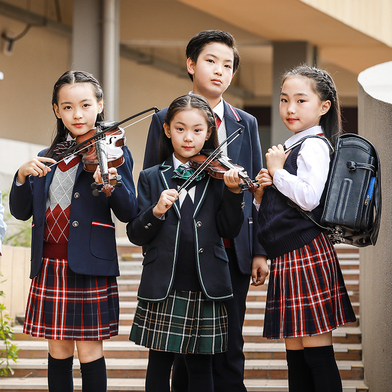 運動校服相比其他風格校服有哪些優(yōu)勢？