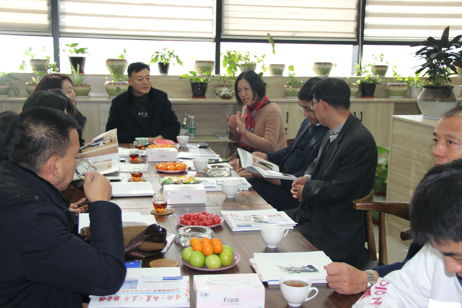 熱烈歡迎大慶市教育局德育處王維志主任及德育校長們一行蒞臨江蘇圣瀾