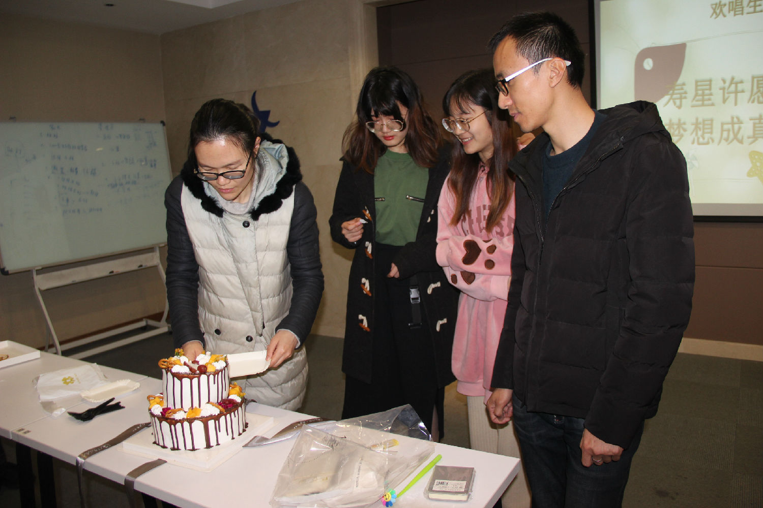 大牌生日會 | 十二月的你，是奮斗時光里最美的贊歌