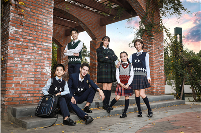 貴族學(xué)校對(duì)于校服設(shè)計(jì)的要求 貴族學(xué)校對(duì)于校服設(shè)計(jì)的要求