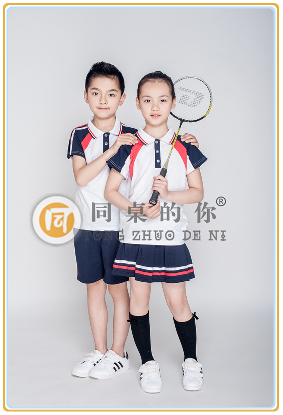 【同桌的你】致，我可愛又可恨的校服