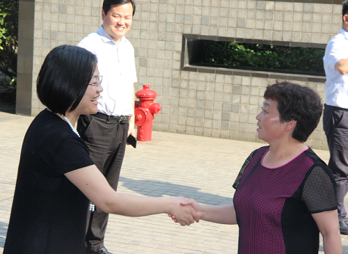 【同桌的你校企合作】熱烈歡迎甘肅文縣一中尤慧蘭校長和江蘇省南菁高級中學楊培明校長一行蒞臨指導