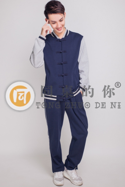 中學(xué)生校服的種類