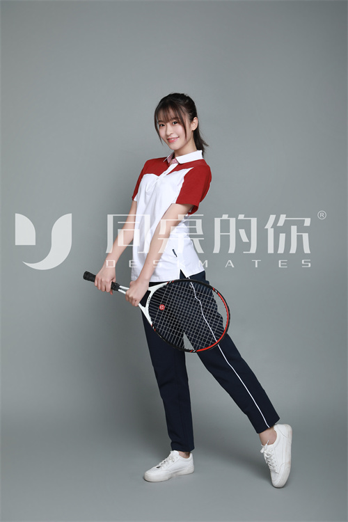 你知道校服配什么鞋子好看？