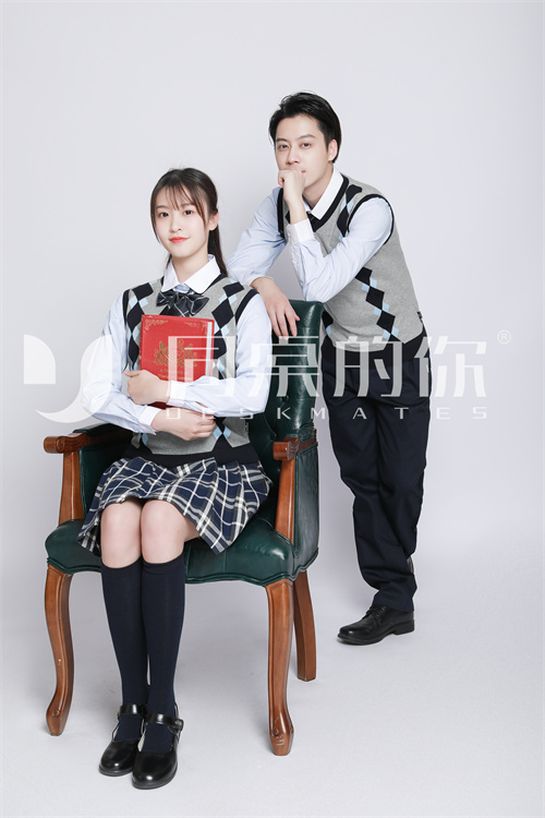 談一談英式校服和英倫風(fēng)的關(guān)系和特點(diǎn)