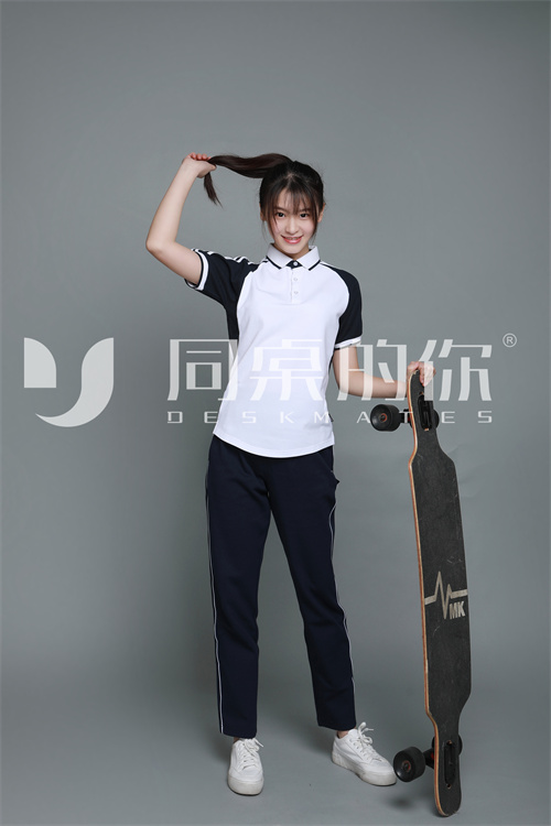 選購深圳中學(xué)校服時，如何去分辨校服真?zhèn)文兀? title=