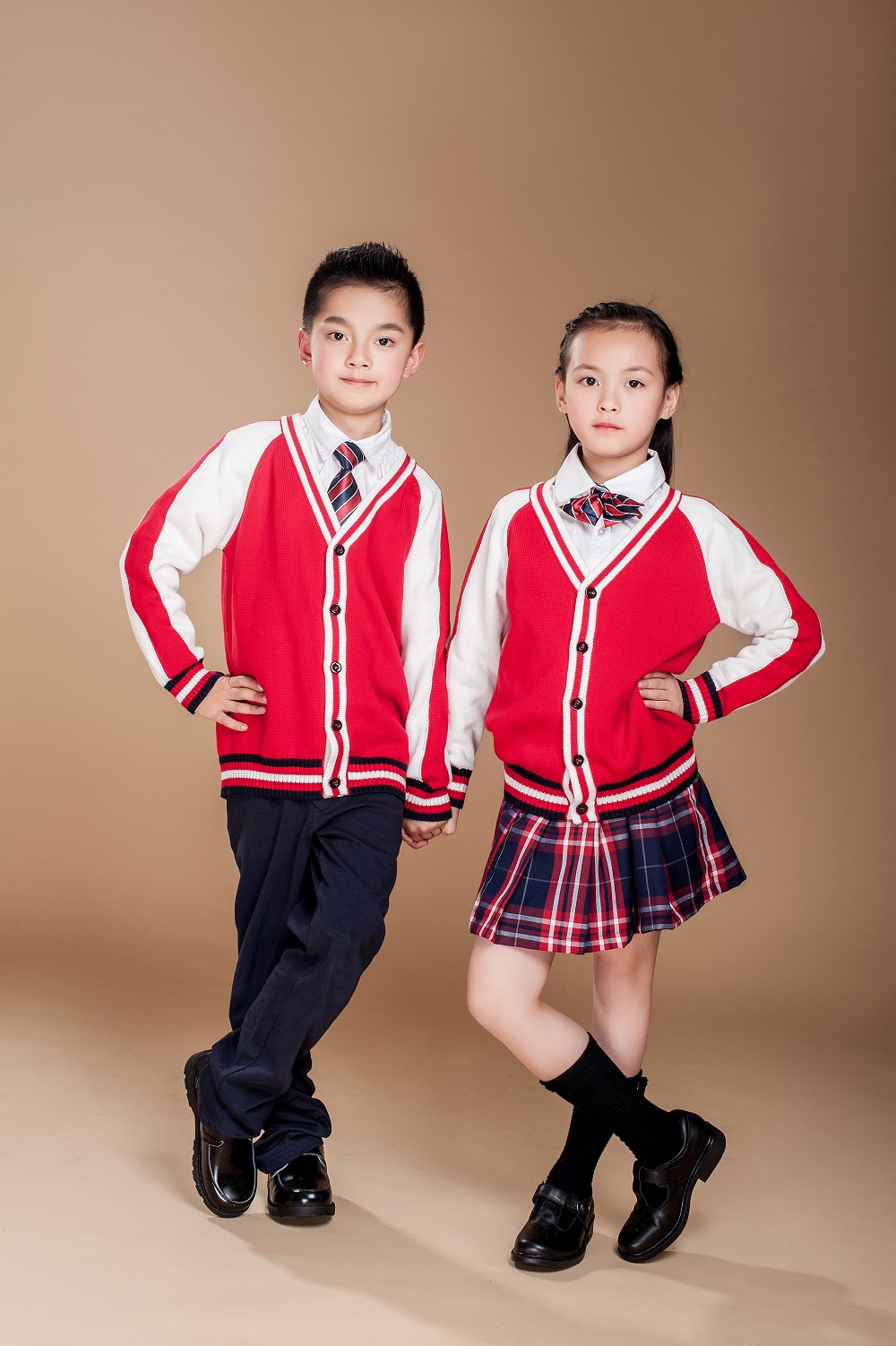 幼兒園校服的校服顏色搭配是怎么樣的？