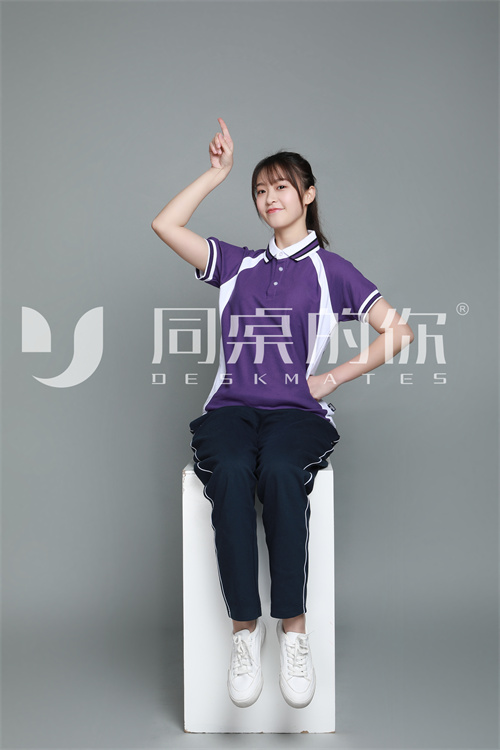 中學生校服需要遵循哪些標準規(guī)范定制呢？