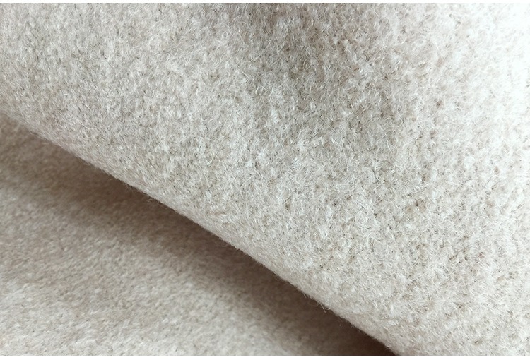 毛衣或大衣式的冬季校服應(yīng)該如何洗滌和保養(yǎng)呢？