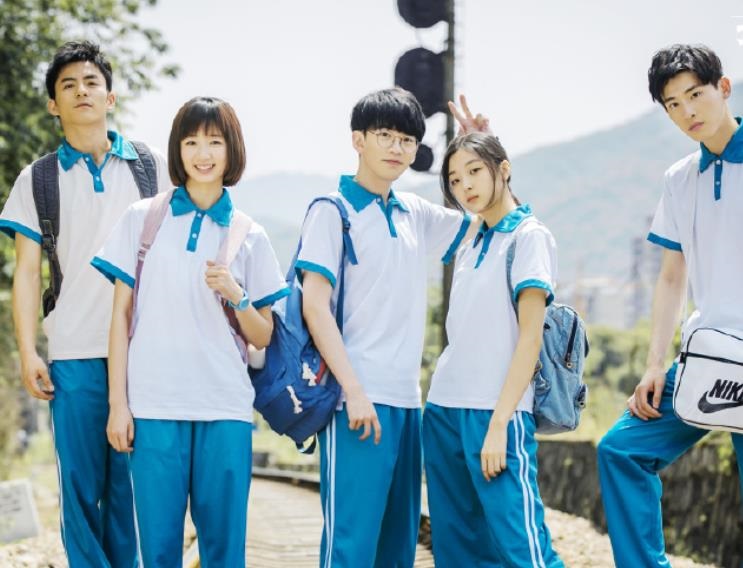 校服婚紗照怎么拍？