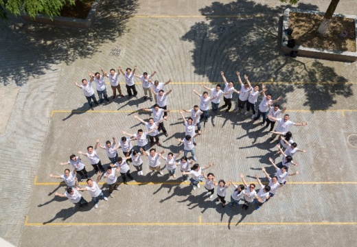 怎樣才能看出學生校服是不是純棉的？