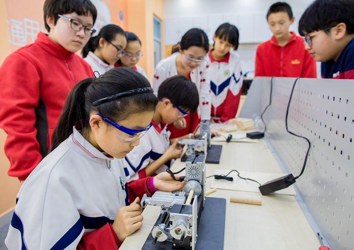 到底有什么技巧可以預防學生校服褪色呢？