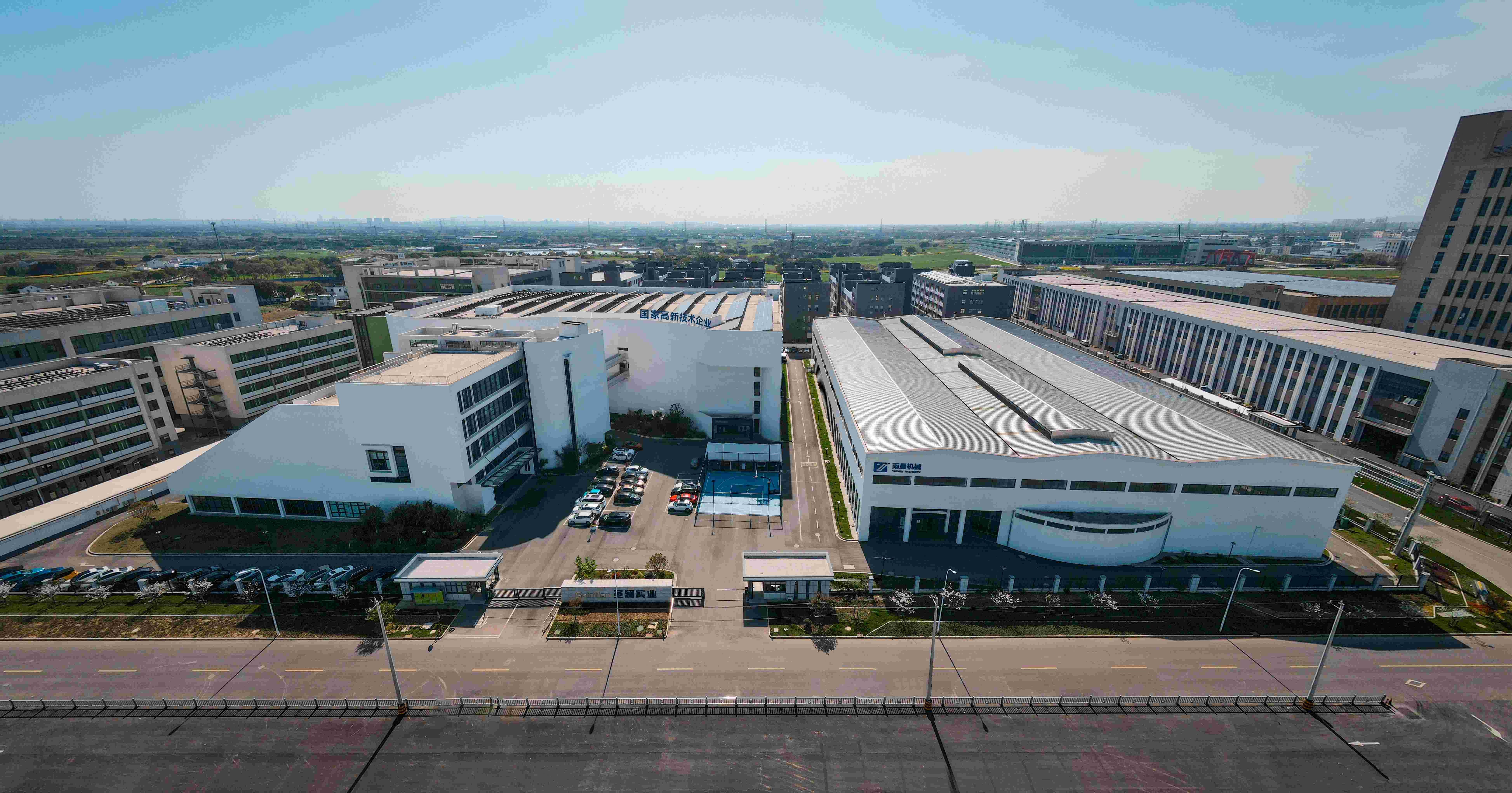 2024年了，校服代理廠家到底有多卷？