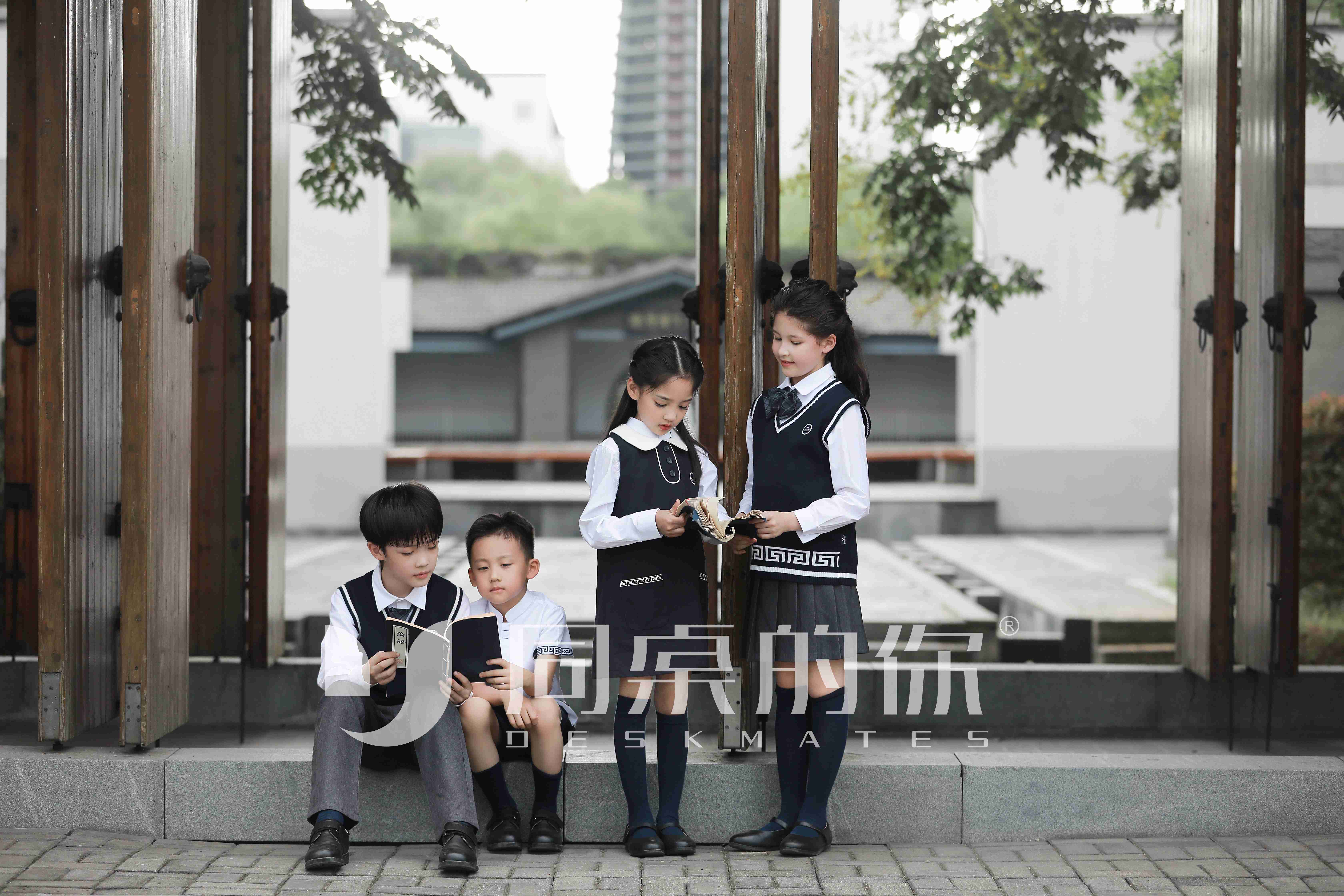 同桌的你校服定制：聚焦價(jià)值回根，讓校服回歸育人本質(zhì)