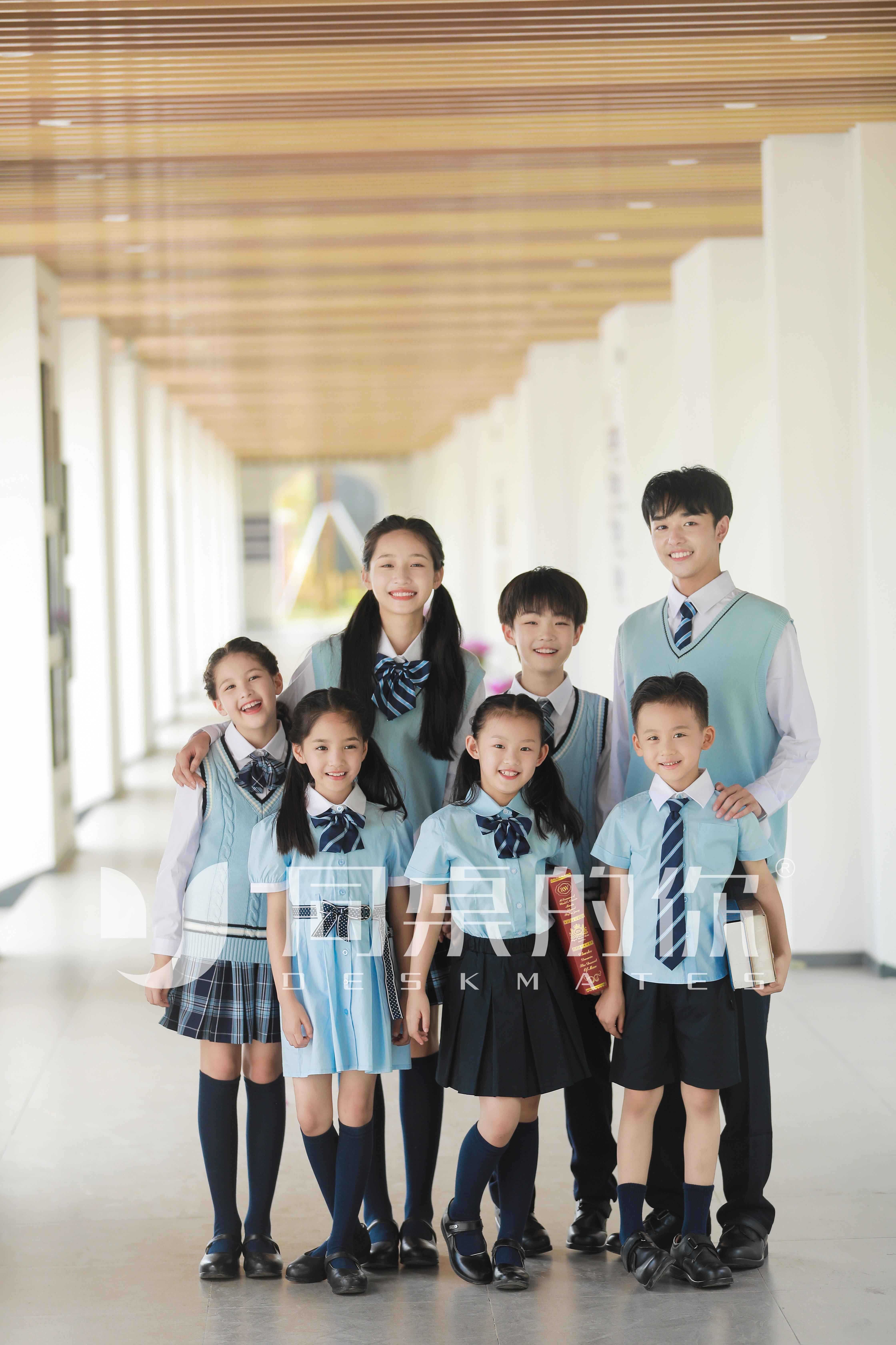 早春將至，小學(xué)生春季校服定制如何守護孩子健康？
