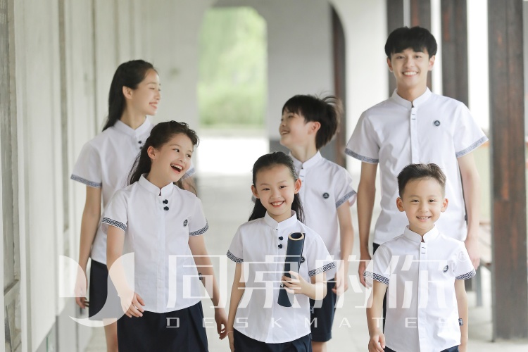 江蘇哪里有生產(chǎn)校服的廠家，圣瀾服飾推薦