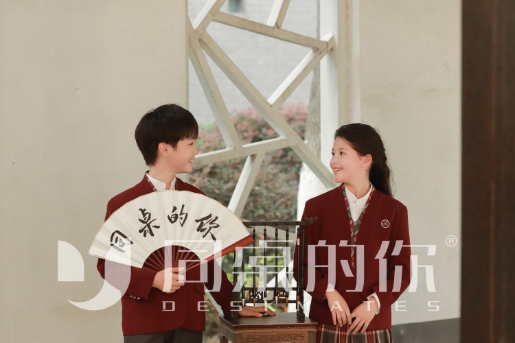 校服定制如何融合時尚設計重塑校園形象