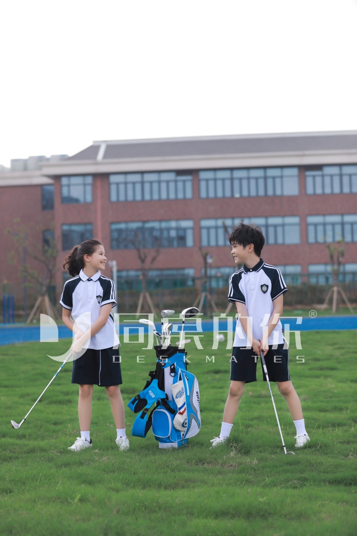 為何運(yùn)動(dòng)服定制要選圣瀾服飾廠家