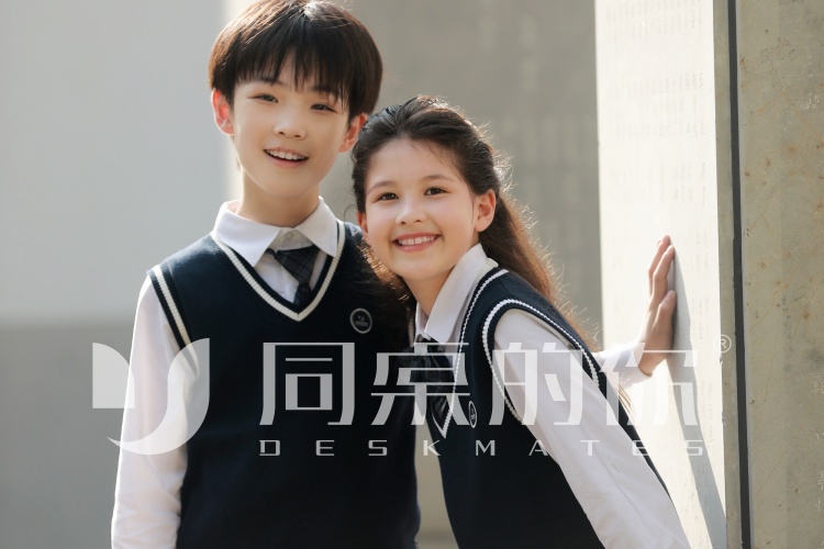 圣瀾服飾解答江蘇初中校服定做哪家好