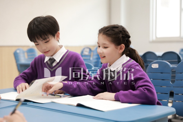 江蘇校服加盟廠家如何選擇